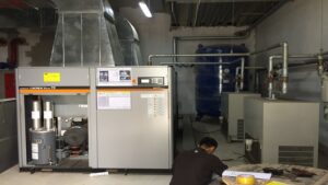 Hệ thống máy nén khí trục vít có dầu Hitachi